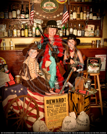 7.20pmOutlawGals