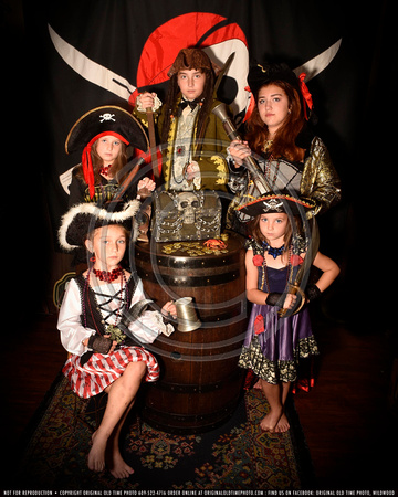 1.40p PiratesCove