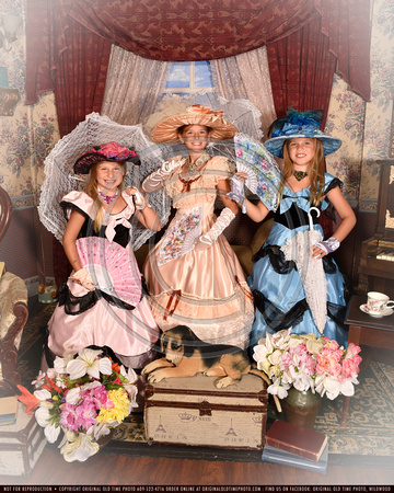 2.55pmLittleBelles