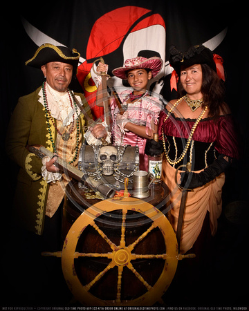 7.20PM Pirates
